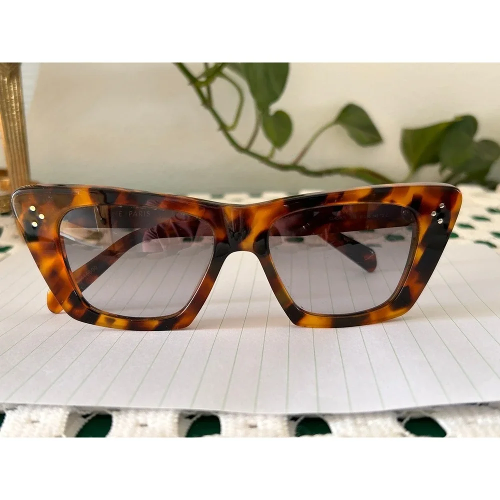 Celine CL40187I Cat Eye Sunglasses Dark Havana Tortoise Shell Made in Italy 51mm